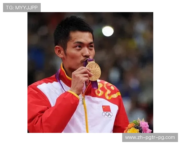 羽毛球球员紫红