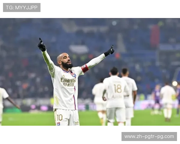 里昂球队法甲排名及历史回顾